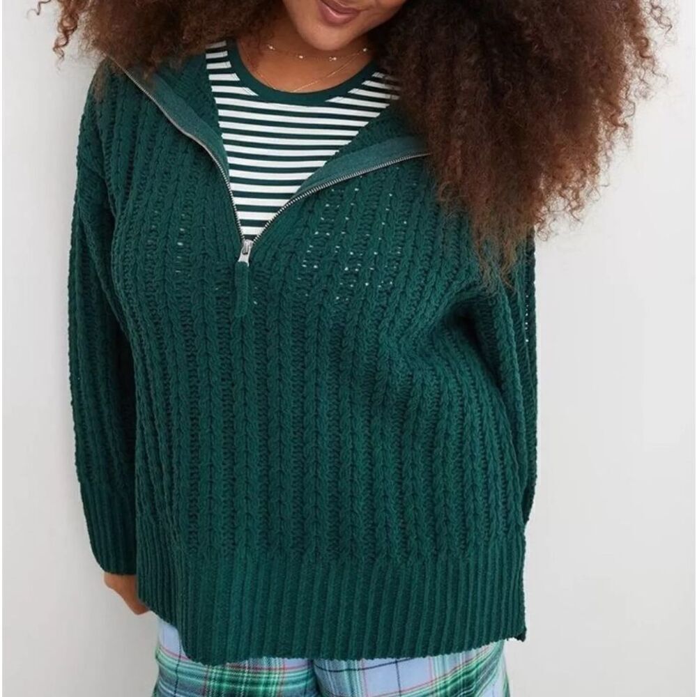 Aerie Cable knit Quarter Zip Sweater Forest green oversized Sz XS